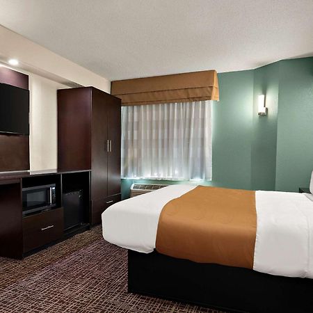 Quality Inn Memphis Northeast Near I-40 Bagian luar foto