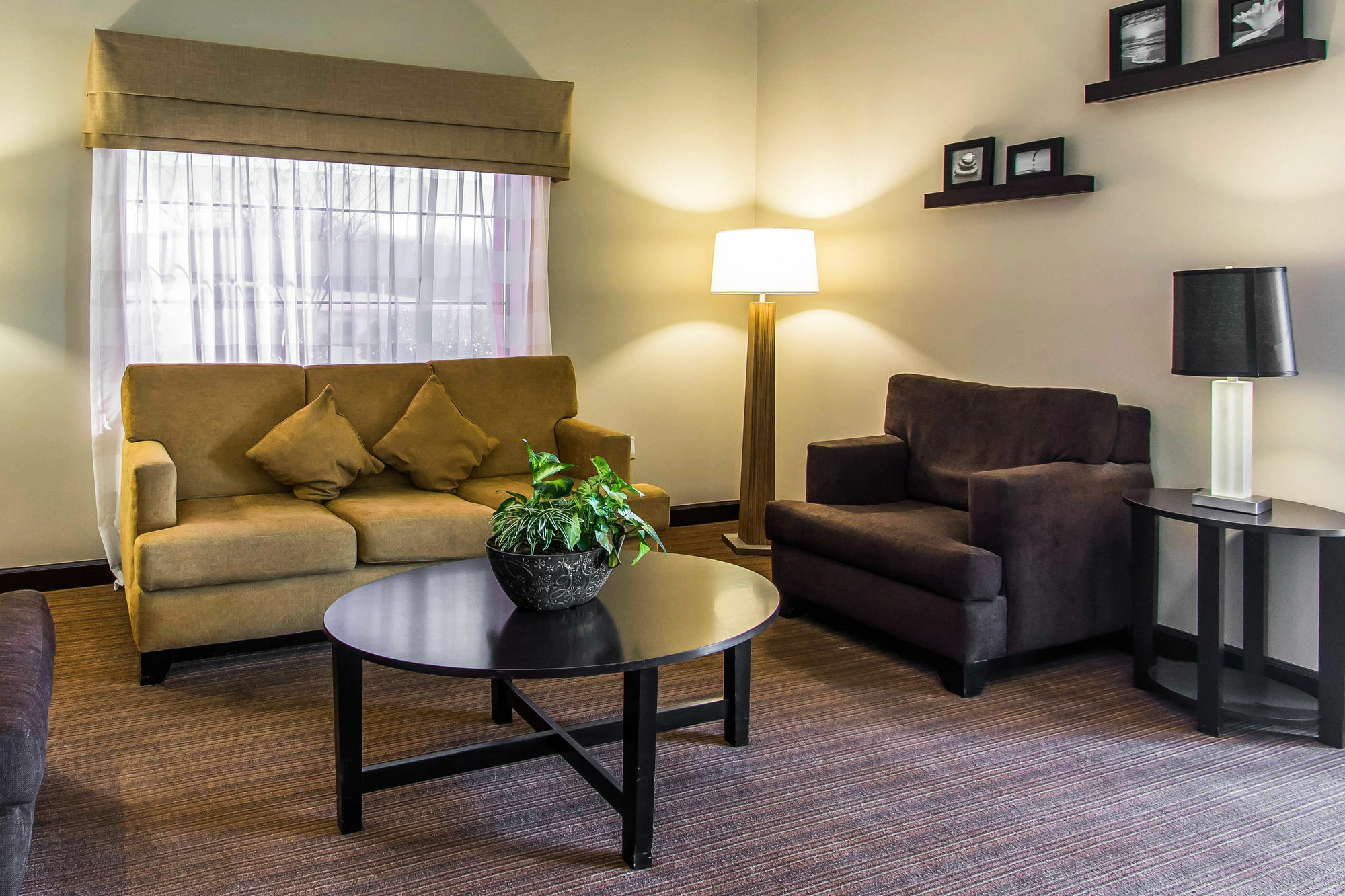 Quality Inn Memphis Northeast Near I-40 Bagian luar foto