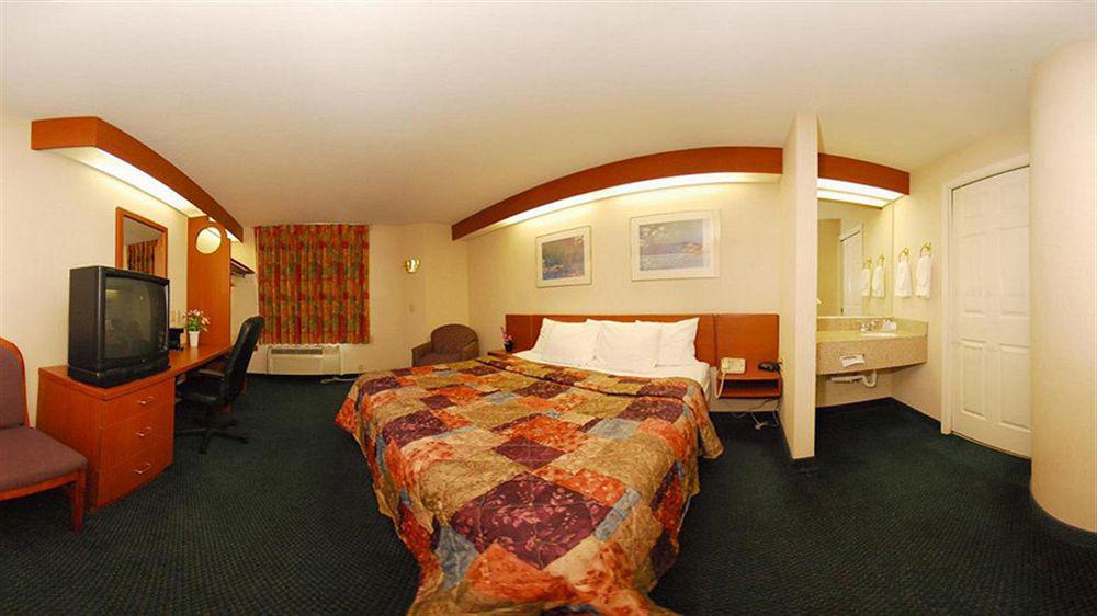 Quality Inn Memphis Northeast Near I-40 Bagian luar foto